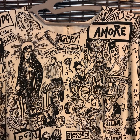 Dolce & Gabbana Monochrome Dress with Crocheted Details - Picture 5 of 6